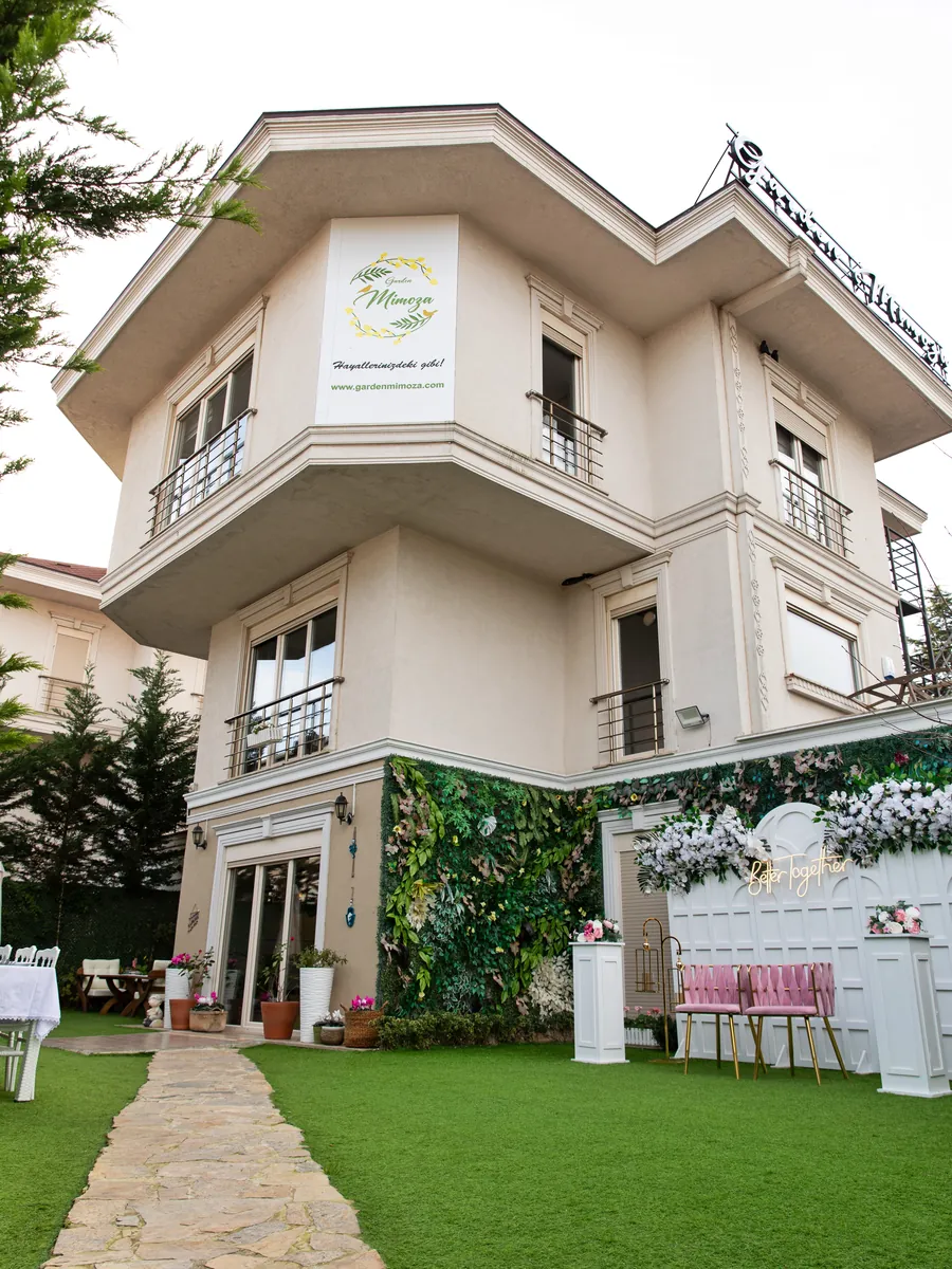 Garden Mimoza'nın bahçeli villası